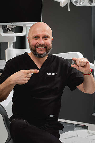 Implanty zębów Lublin - dr Grzegorz Paradowski, leczenie bezzębia aldent