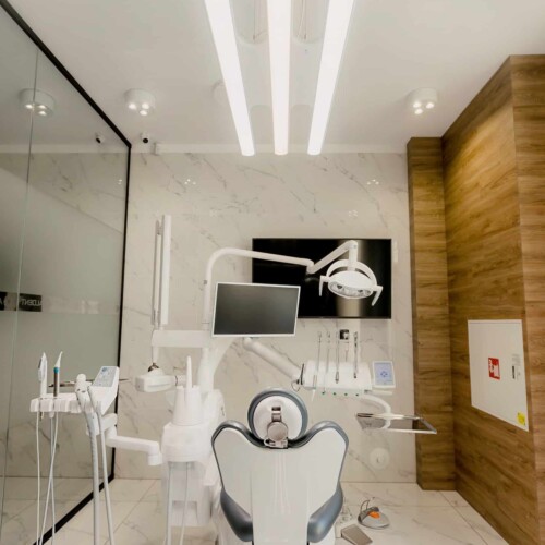 KLINIKA IMPLANTOLOGII ALDENT LUBLIN FOTEL