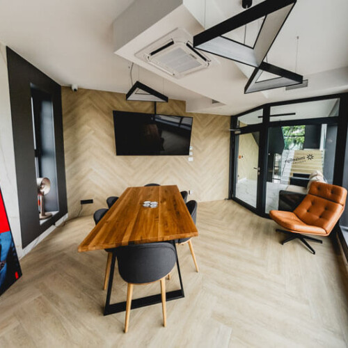 Gabinet dentystyczny - strefa oczekiwania pacjentów w klinice Aldent Węglin Lublin